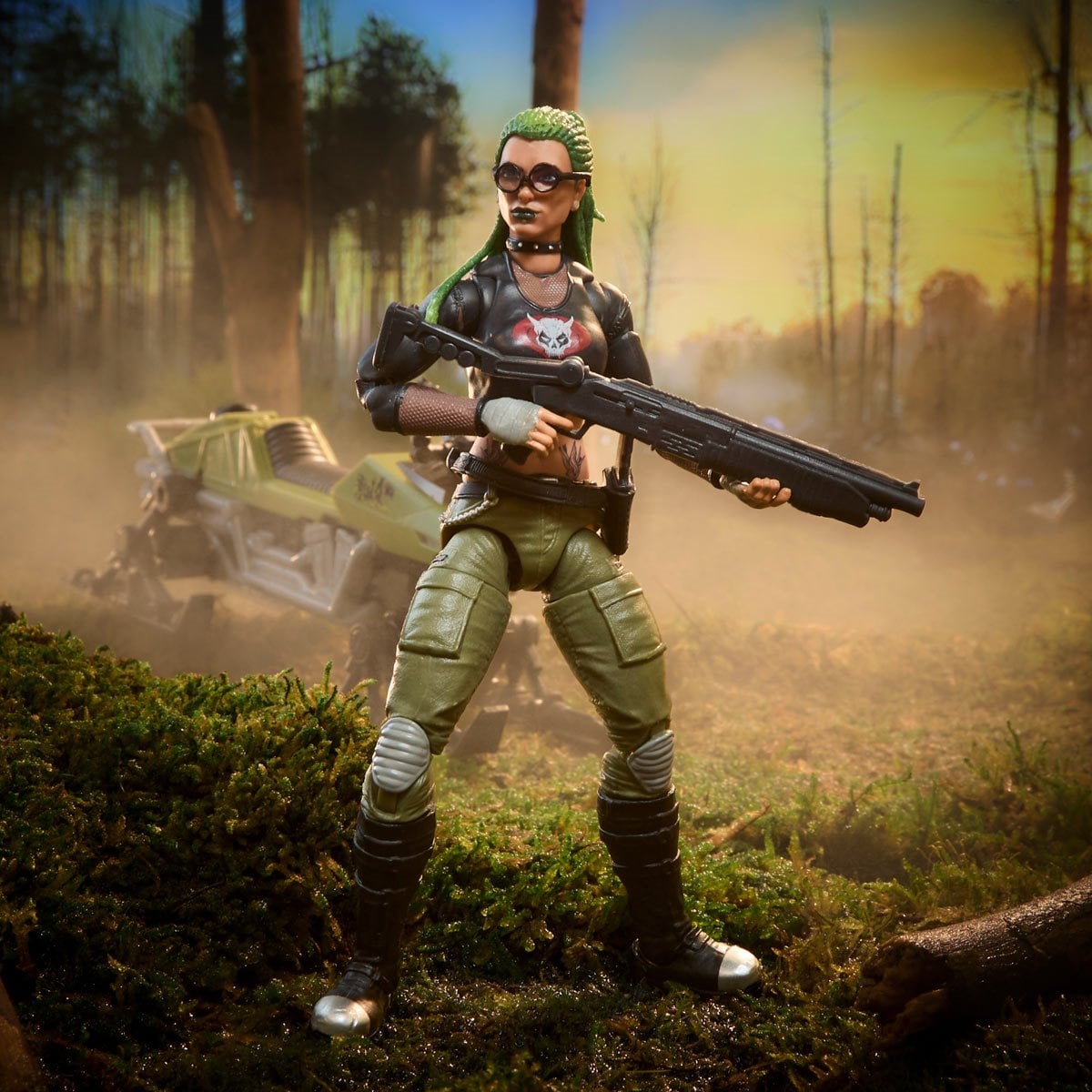 G.I. Joe Classified Series Zanya and Dreadnok Chameleon (Swamp Skier) Vehicle 6-Inch Action Figure