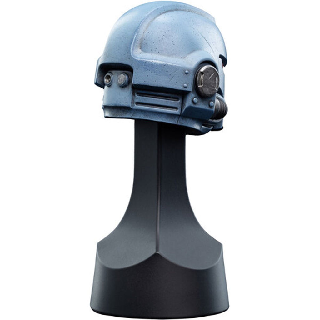 Warhammer 40,000 Space Wolves Miniature Helmet Statue