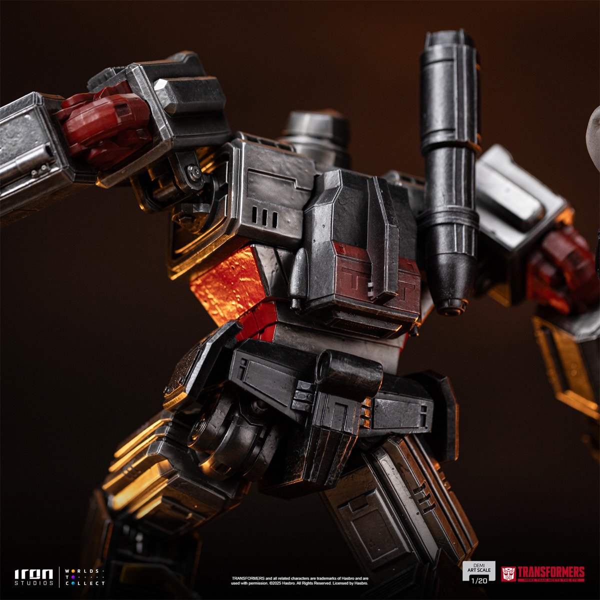 Transformers Megatron 1:20 Demi Art Scale Limited Edition Statue