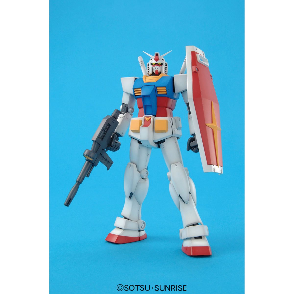 Mobile Suit Gundam Gundam RX-78-2 Version 2.0 Master Grade 1:100 Scale Model Kit