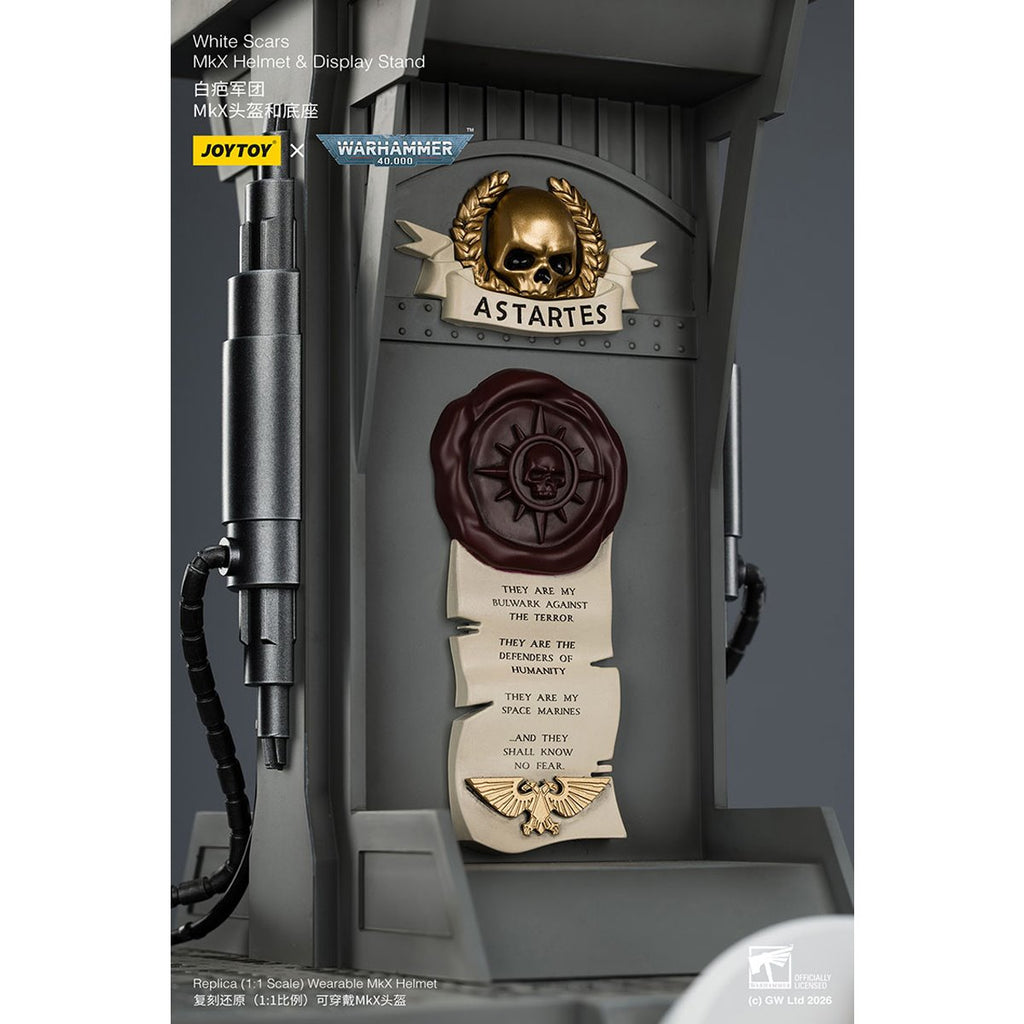 Joy Toy Warhammer 40,000 White Scars MKX 1:1 Scale Roleplay Helmet Prop Replica with Stand