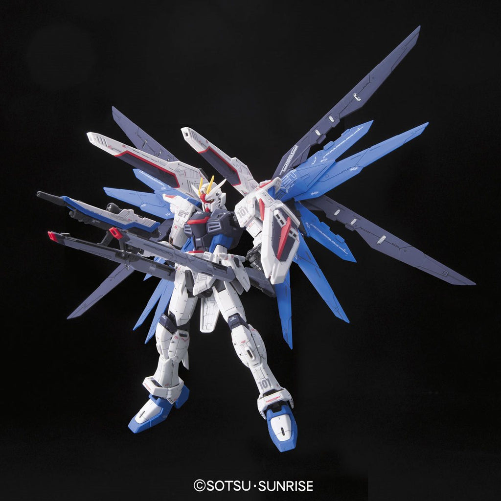 Mobile Suit Gundam Seed Freedom Gundam Real Grade 1:144 Scale Model Kit