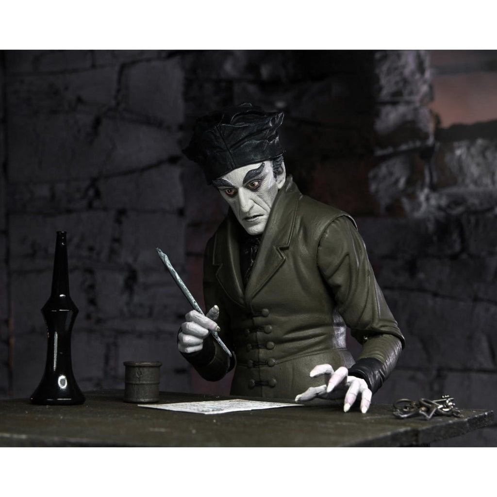 Nosferatu Ultimate Count Orlok 7-Inch Scale Action Figure