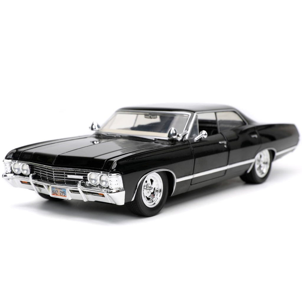 Hollywood Rides Supernatural Dean Winchester 1967 Impala SS Sport Sedan 1:24 Scale Die-Cast Metal Vehicle with Figure