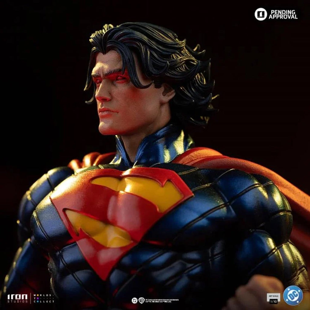 Absolute Superman DC Comics 1:10 Art Scale Limited Edition Statue
