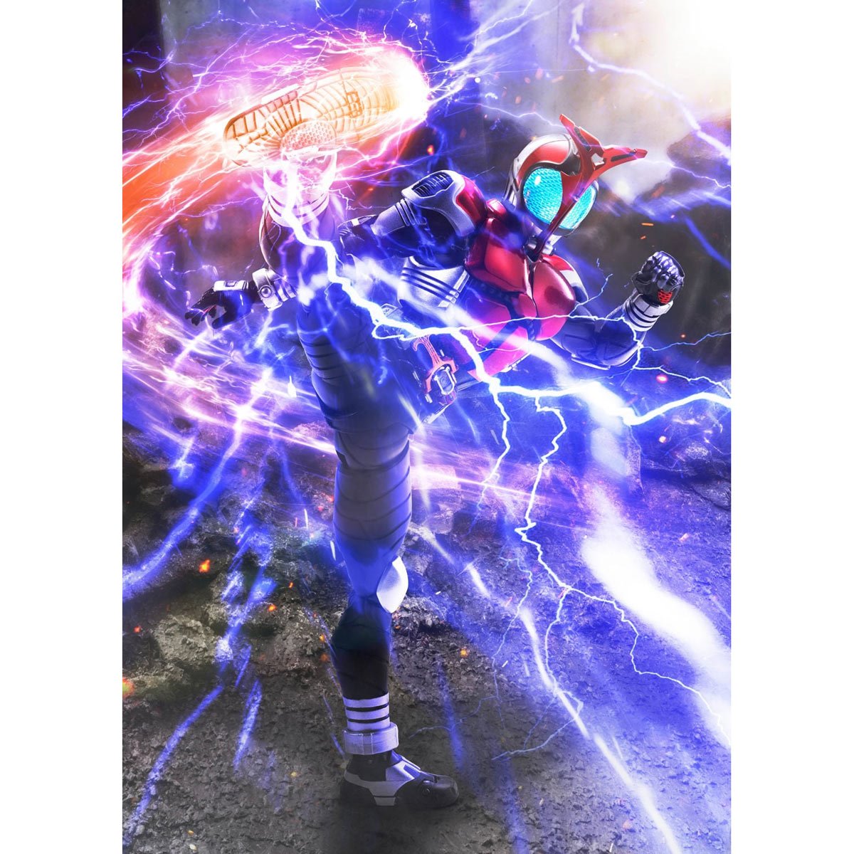 Masked Rider Kabuto Rider Form  20th Anniversary Version Shinkocchou Seihou S.H.Figuarts Action Figure