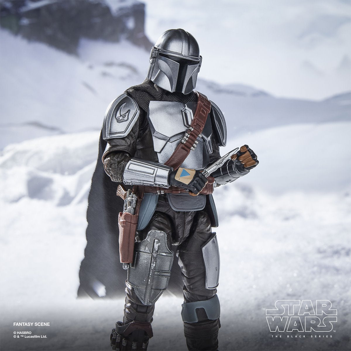 Star Wars The Black Series The Mandalorian & Grogu Deluxe 6-Inch Action Figure