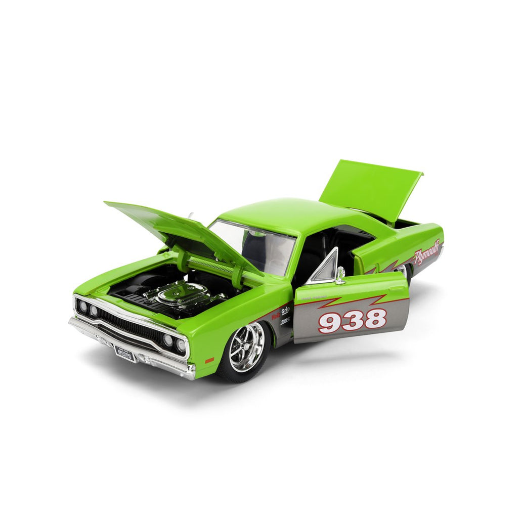 Bigtime Muscle 1970 Plymouth Road Runner Glossy Green 1:24 Scale Die-Cast Metal Vehicle