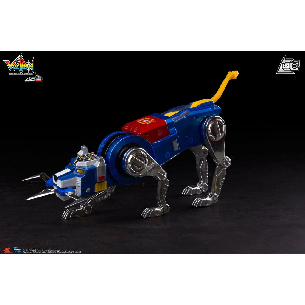 Voltron 40th Anniversary Gift Set with Light-Up Sound Base
