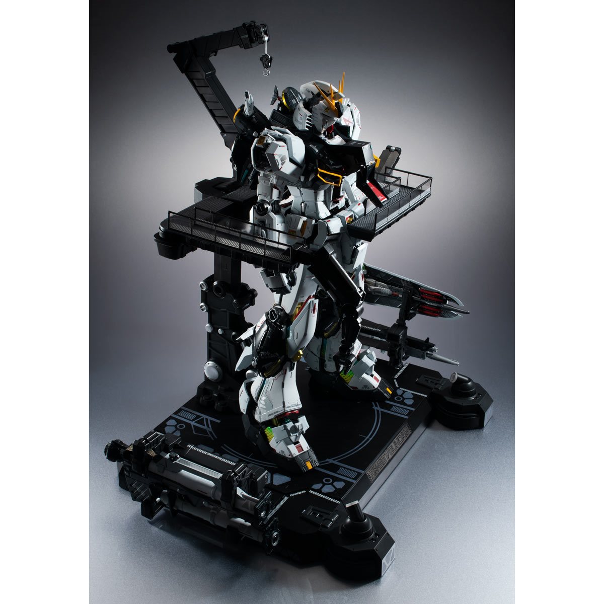 Mobile Suit Gundam: Char's Counterattack RX-93 Nu Gundam Kaitai-Shou-Ki Metal Structure Action Figure