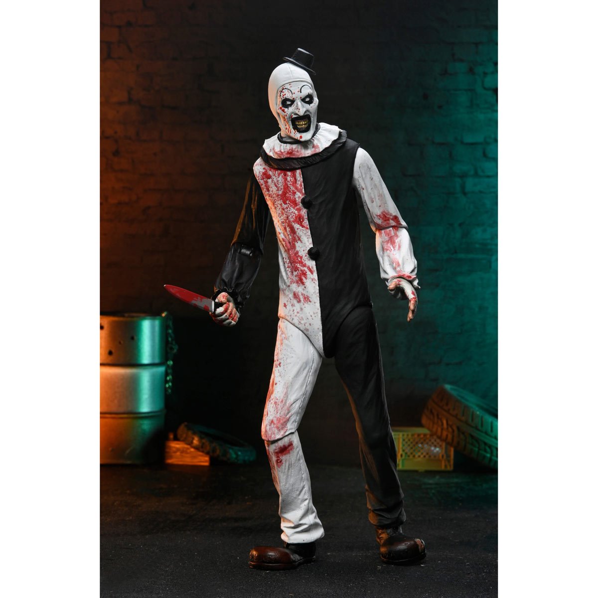 Terrifier 2 Ultimate Art the Clown (Blood Splattered) 7-Inch Scale Action Figure