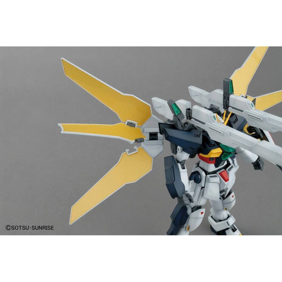 After War Gundam X Gundam Double X Master Grade 1:100 Scale Model Kit
