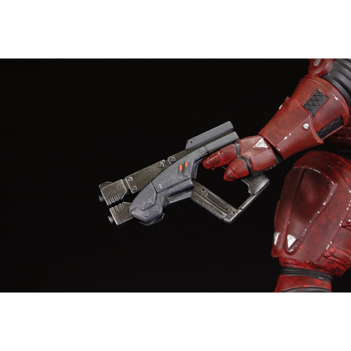 Mass Effect Urdnot Wrex 9-Inch Scale Statue