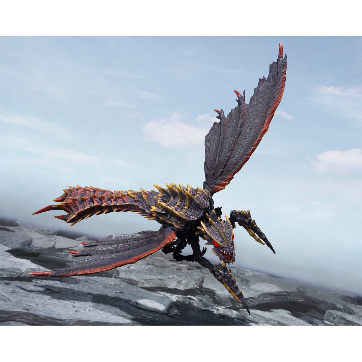 Godzilla Megaguirus Evolution Set S.H.MonsterArts Action Figure