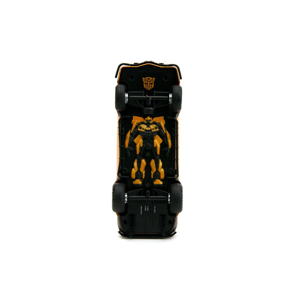Hollywood Rides Transformers: Rise of the Beasts Bumblebee 1977 Camaro 1:24 Scale Die-Cast Metal Vehicle with Badge