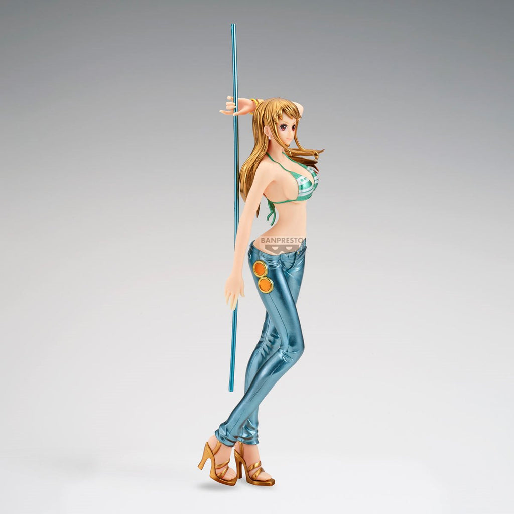 One Piece Nami Special Color Version B Glitter & Glamours Statue