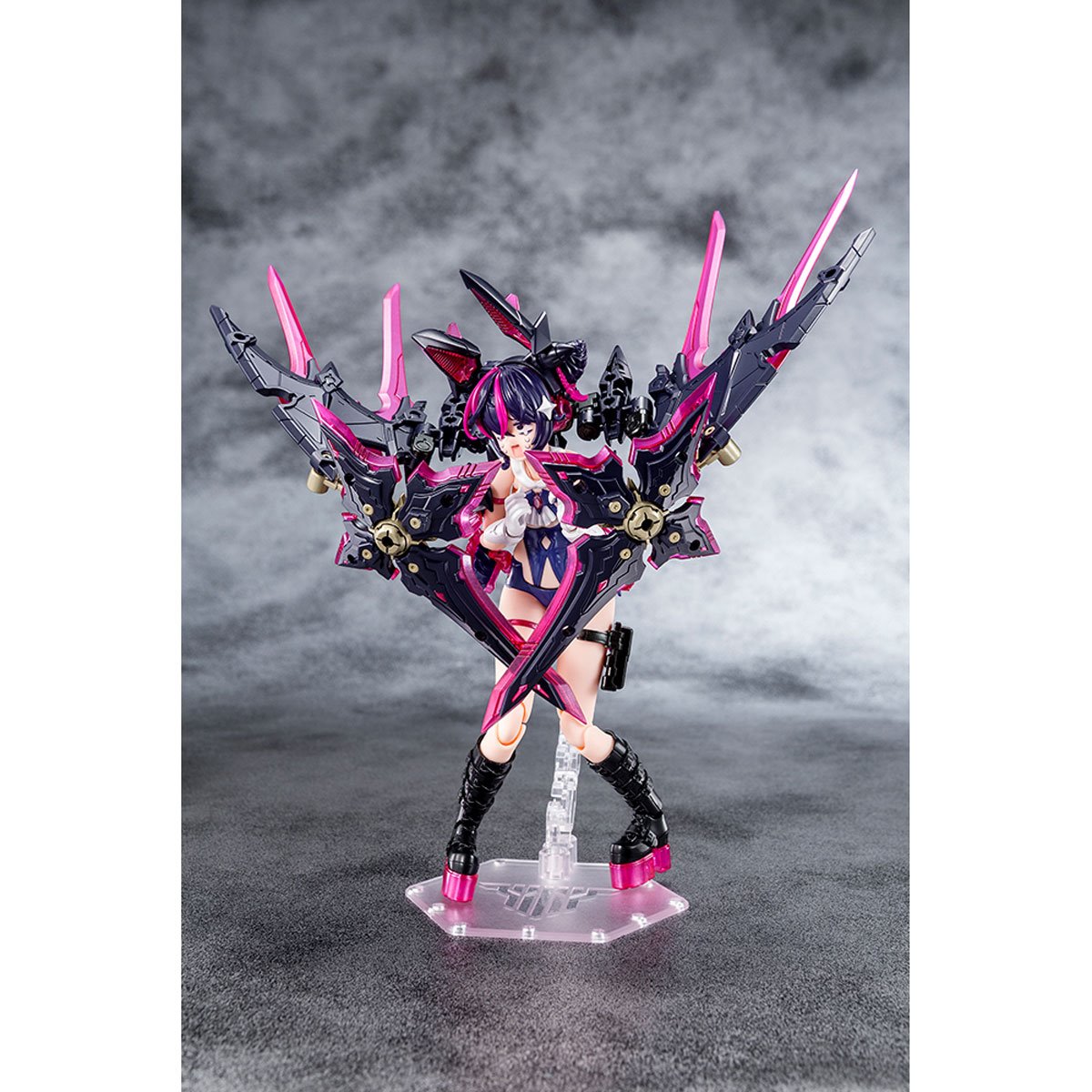 Megami Device Desire Maiden Raider 1:1 Scale Model Kit