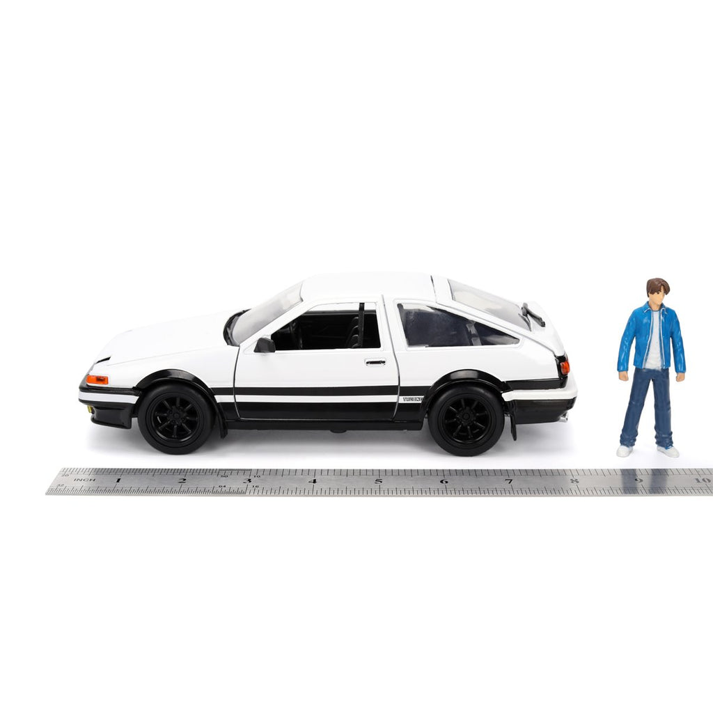 Hollywood Rides Initial D 1986 Toyota Trueno AE86 1:24 Scale Die-Cast Metal Vehicle with Takumi Figure