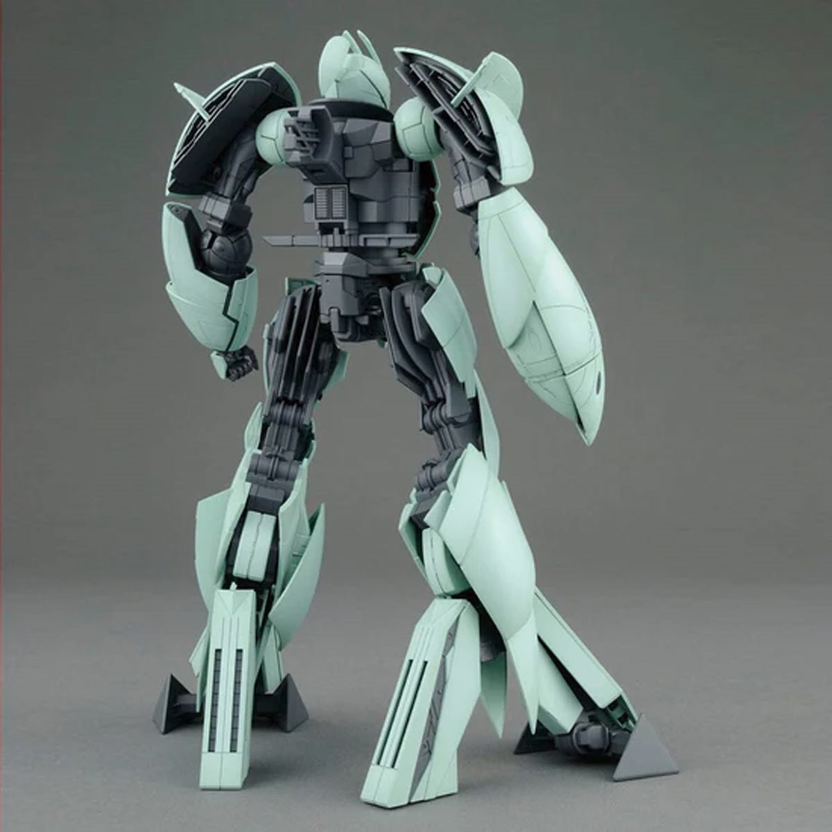 Turn A Gundam Turn X Gundam Master Grade 1:100 Scale Model Kit