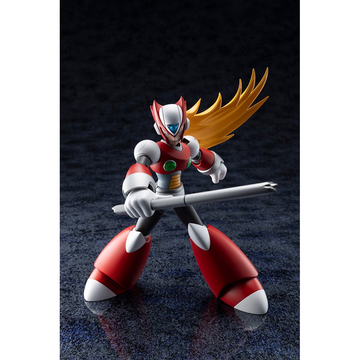 Mega Man X Zero 1st Version 1:12 Scale Model Kit