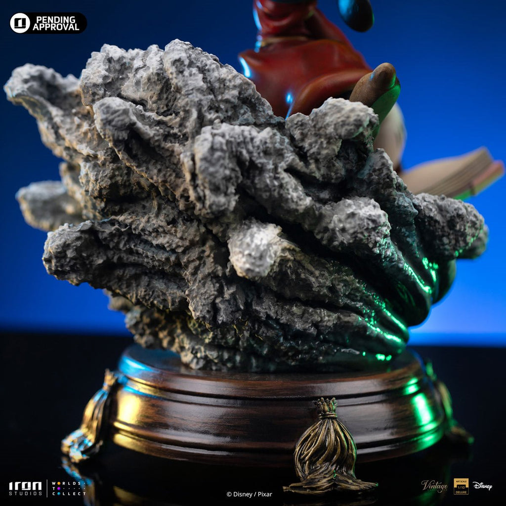 Fantasia Sorcerer Mickey 1:10 Deluxe Art Scale Limited Edition Statue