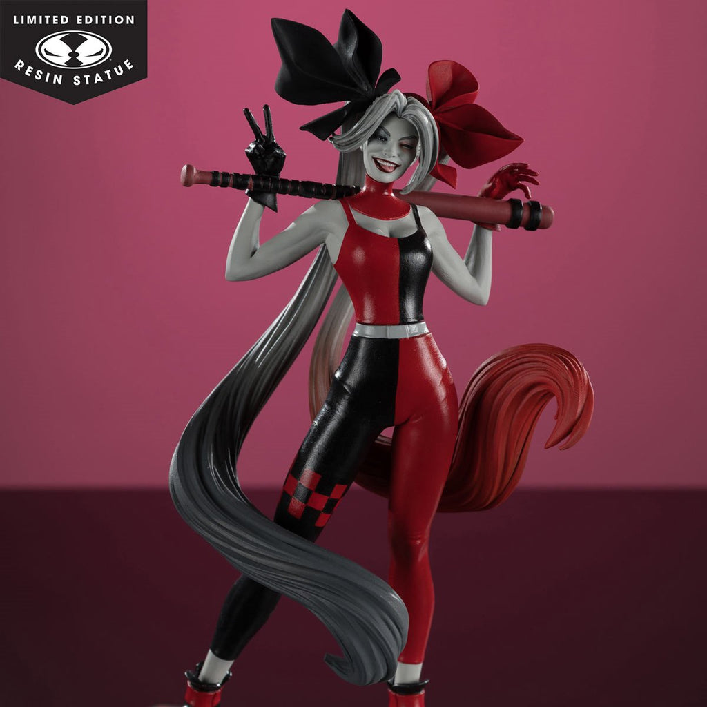 DC Direct Harley Quinn by Alex Garner Harley Quinn: Red, White, and Black 1:10 Scale Resin Statue