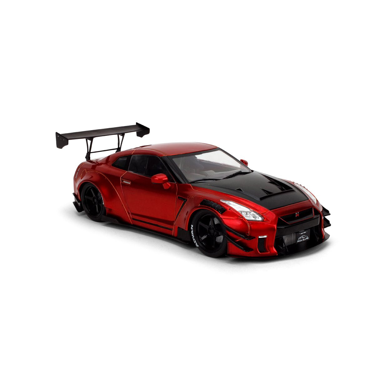 Pink Slips Wave 5 Nissan GT-R R35 with Liberty Walk Body Kit 2.0 1:18 Scale Die-Cast Metal Vehicle