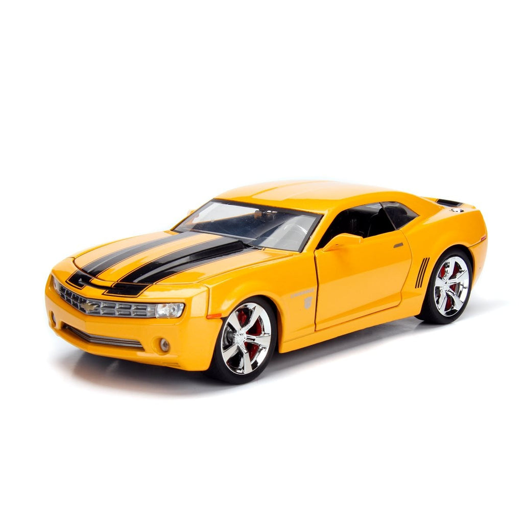 Transformers Hollywood Rides Bumblebee 2006 Chevy Camaro 1:24 Scale Die-Cast Metal Vehicle with Coin