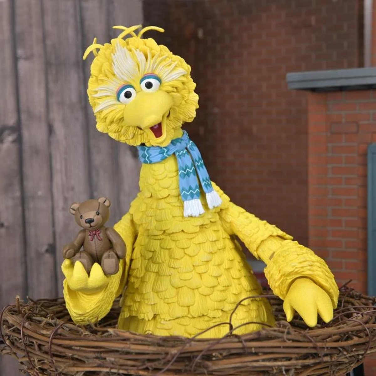 Sesame Street Ultimate Big Bird 7-Inch Scale Action Figure