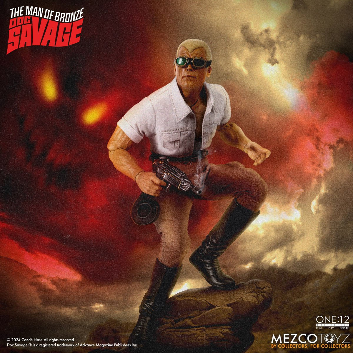 Doc Savage: The Man of Bronze Deluxe Edition One:12 Collective Action Figure