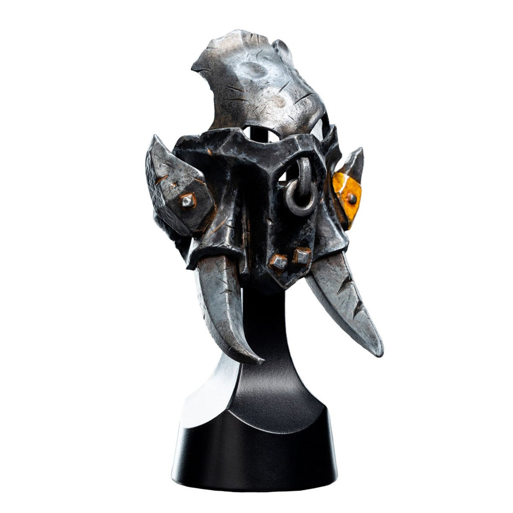 Warhammer: Age of Sigmar Orruk Ardboy Miniature Helmet Statue