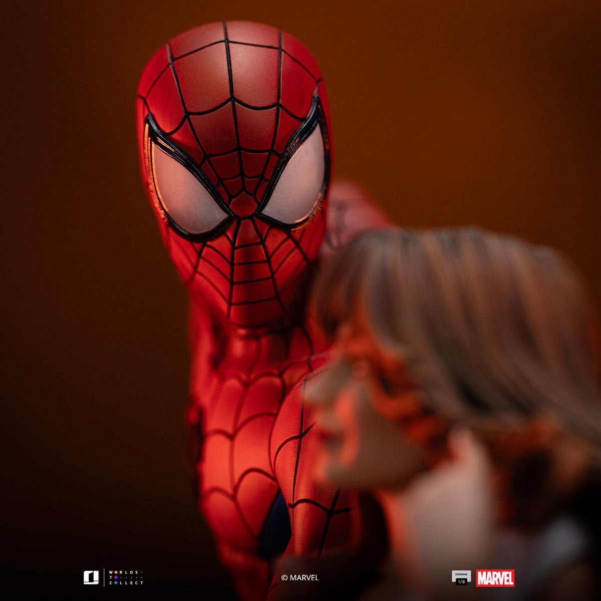 Spider-Man and MJ 1:6 Diorama Art Scale Limited Edition Statue