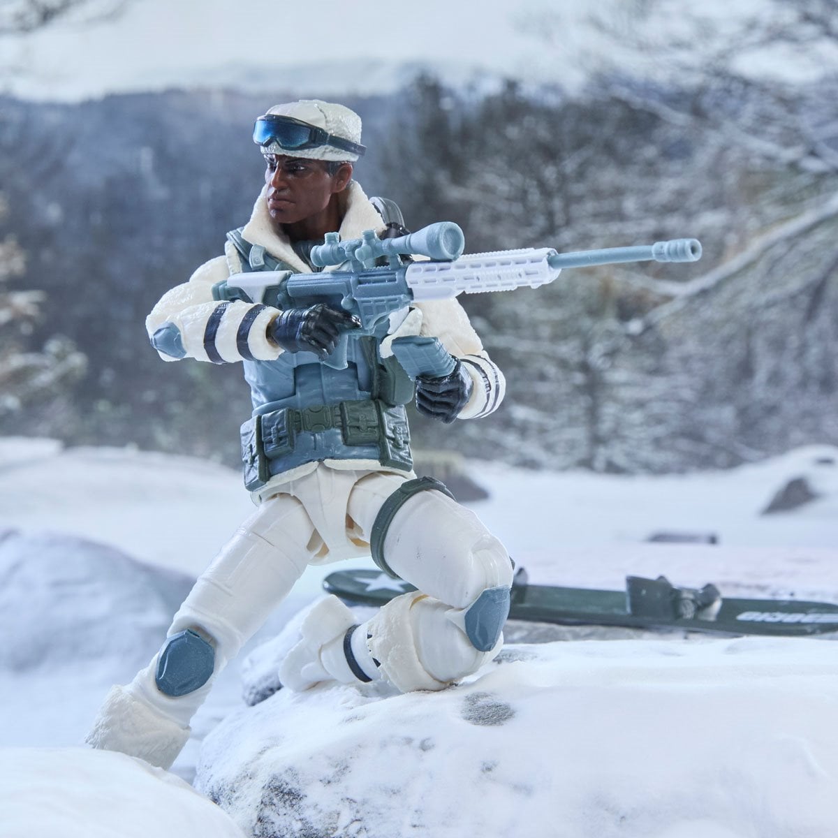 G.I. Joe Classified Series 207 Clifton Iceberg Nash 6-Inch Action Figure