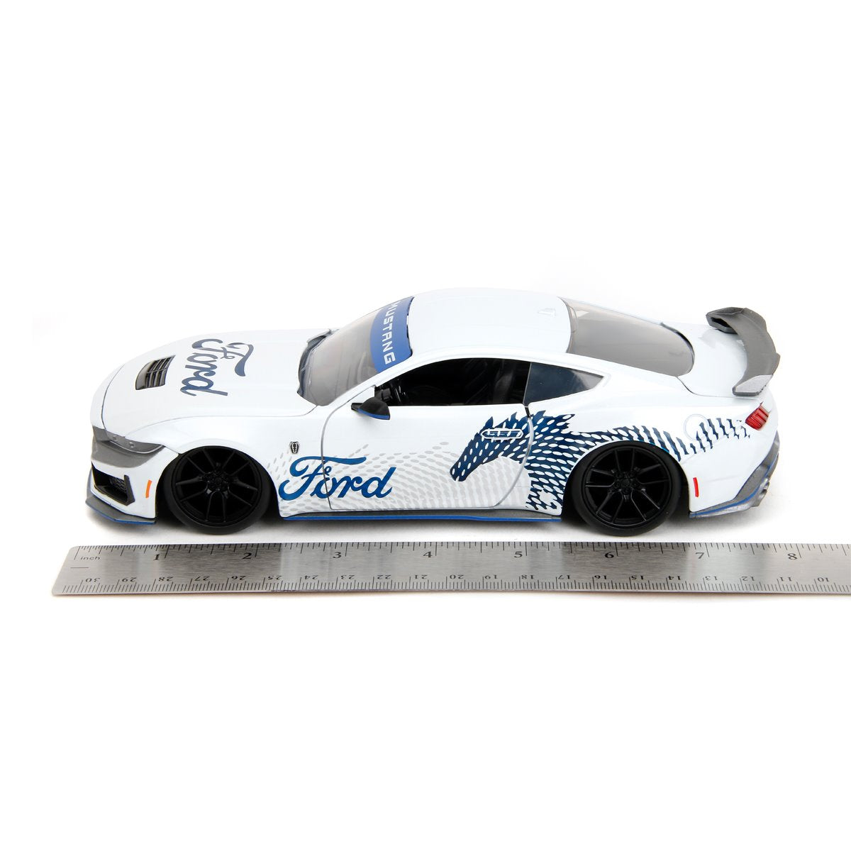 Bigtime Muscle 2024 Ford Mustang Dark Horse Glossy White 1:24 Scale Die-Cast Metal Vehicle