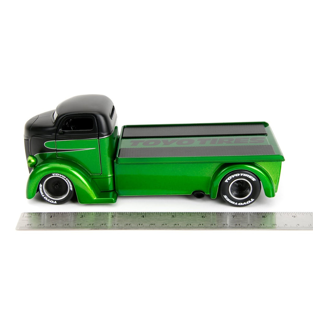 Just Trucks 1947 Ford Coe 1:24 Scale Die-Cast Metal Vehicle with Tire Rack