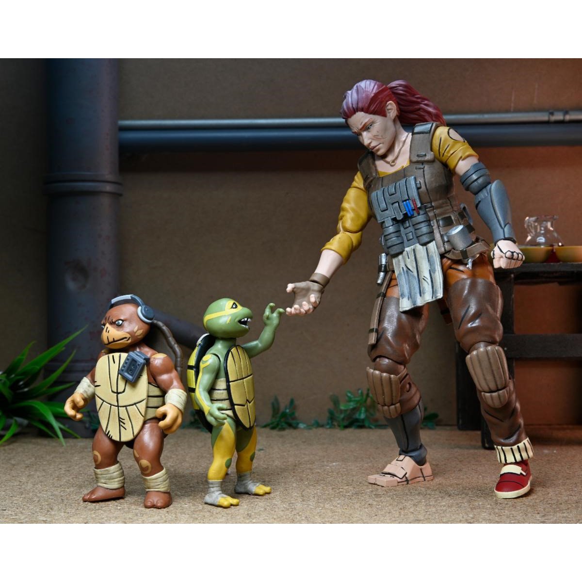 Teenage Mutant Ninja Turtles The Last Ronin The Lost Years Grammy April with Baby Yi & Moja 7-Inch Scale Action Figures