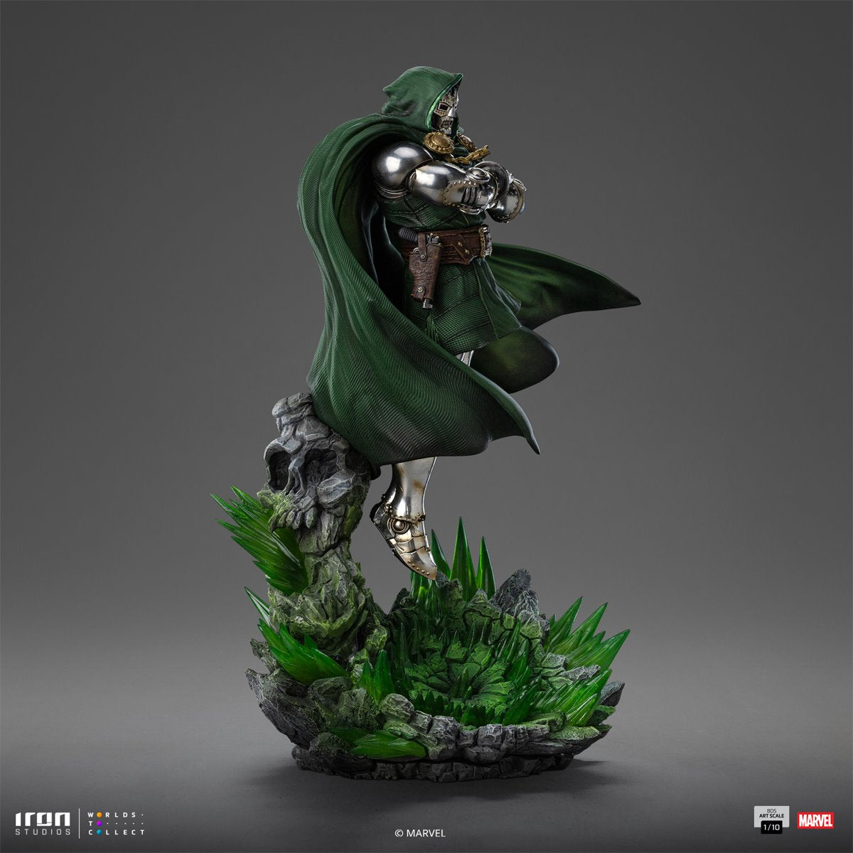 Doctor Doom Infinity Gauntlet Battle Diorama Series 1:10 Art Scale Limited Edition Statue