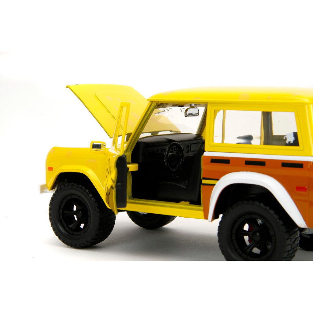 SpongeBob SquarePants 1972 Ford Bronco 1:24 Scale Die-Cast Metal Vehicle with Figure