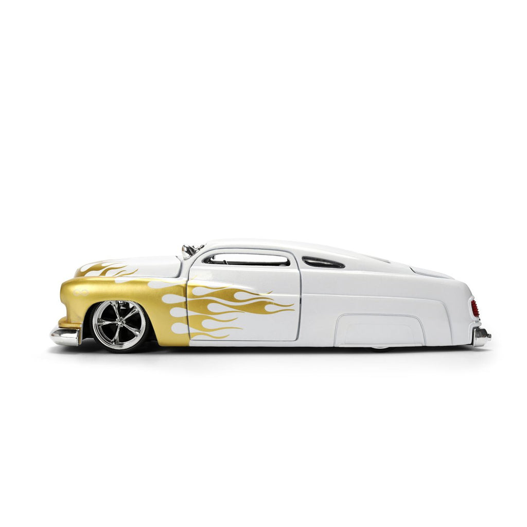 Bigtime Muscle 1951 White Mercury 1:24 Scale Die-Cast Metal Vehicle