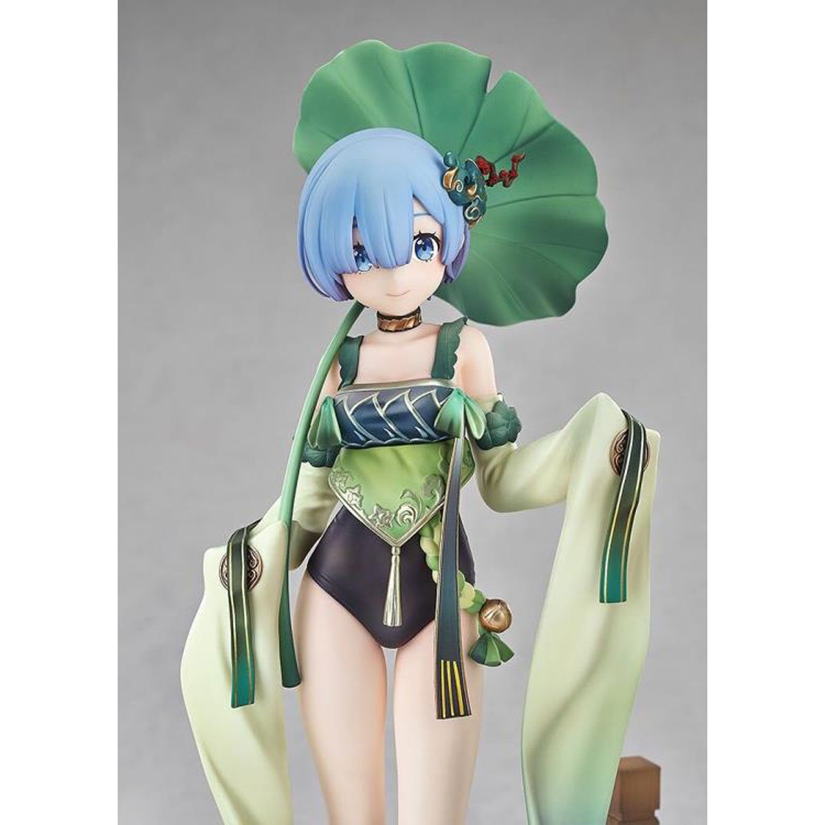Re:Zero Starting Life in Another World Rem Breather in the Garden Version 1:7 Scale Statue