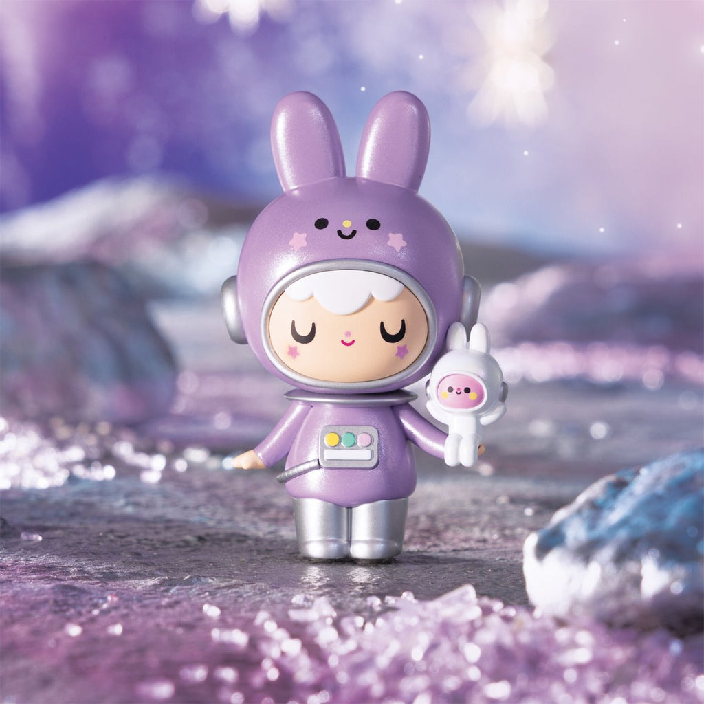 Momiji Out of This World Blind-Box Mini-Figure Display of 8