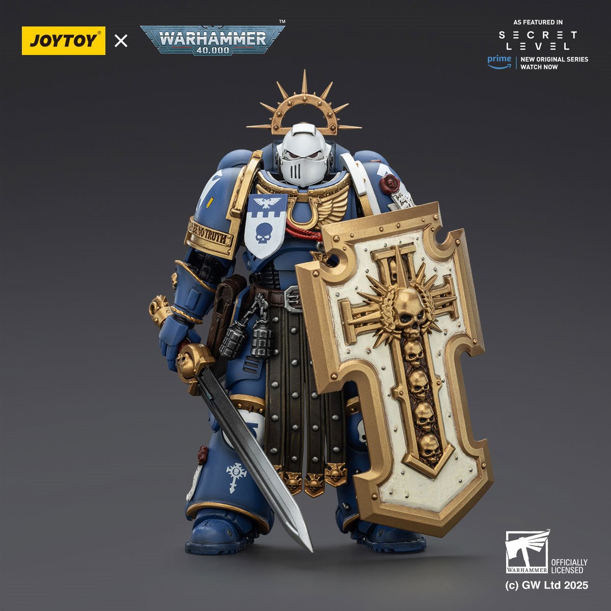 Joy Toy Warhammer 40,000 Ultramarines Torvald with Power Sword, Stormshield and Bolt Pistol 1:18 Scale Action Figure