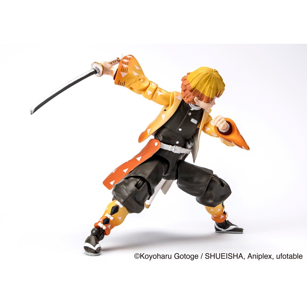 Demon Slayer: Kimetsu no Yaiba Ultimate Legends High Definition Zenitsu Agatsuma Action Figure