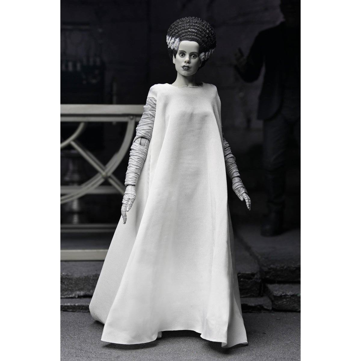 Universal Monsters Bride of Frankenstein 90th Ann. The Monster & His Mate (B&W Version) 7-In Scale Action Figure 2-Pack
