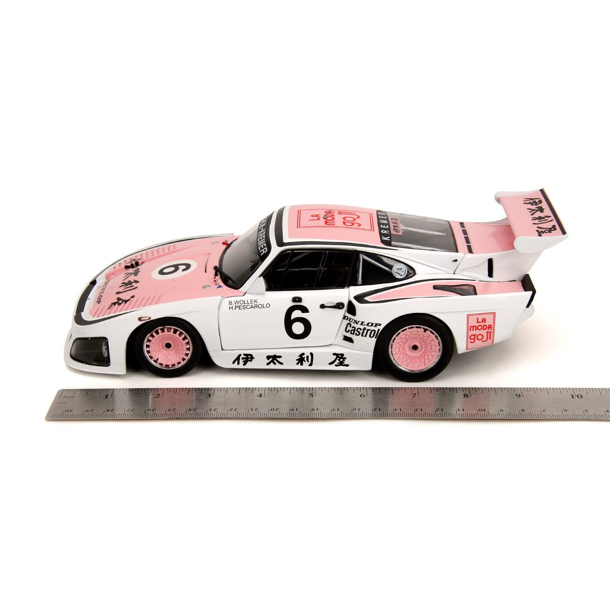 Pink Slips Wave 4 Porsche 935 K3 1000KM Suzuka 1981 1:18 Scale Die-Cast Metal Vehicle