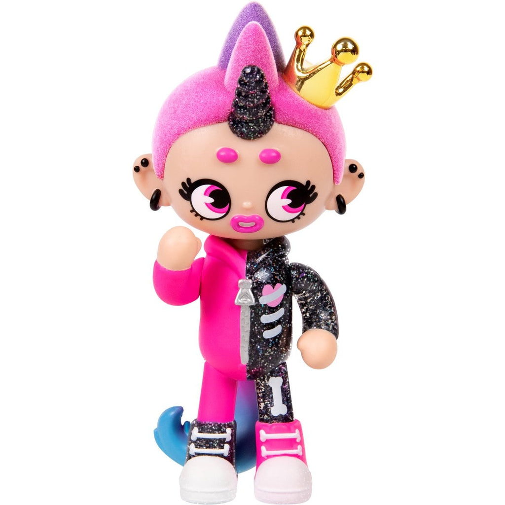 XOX Kweenie Fearless Mystery 4-Inch Figure Display Case of 11