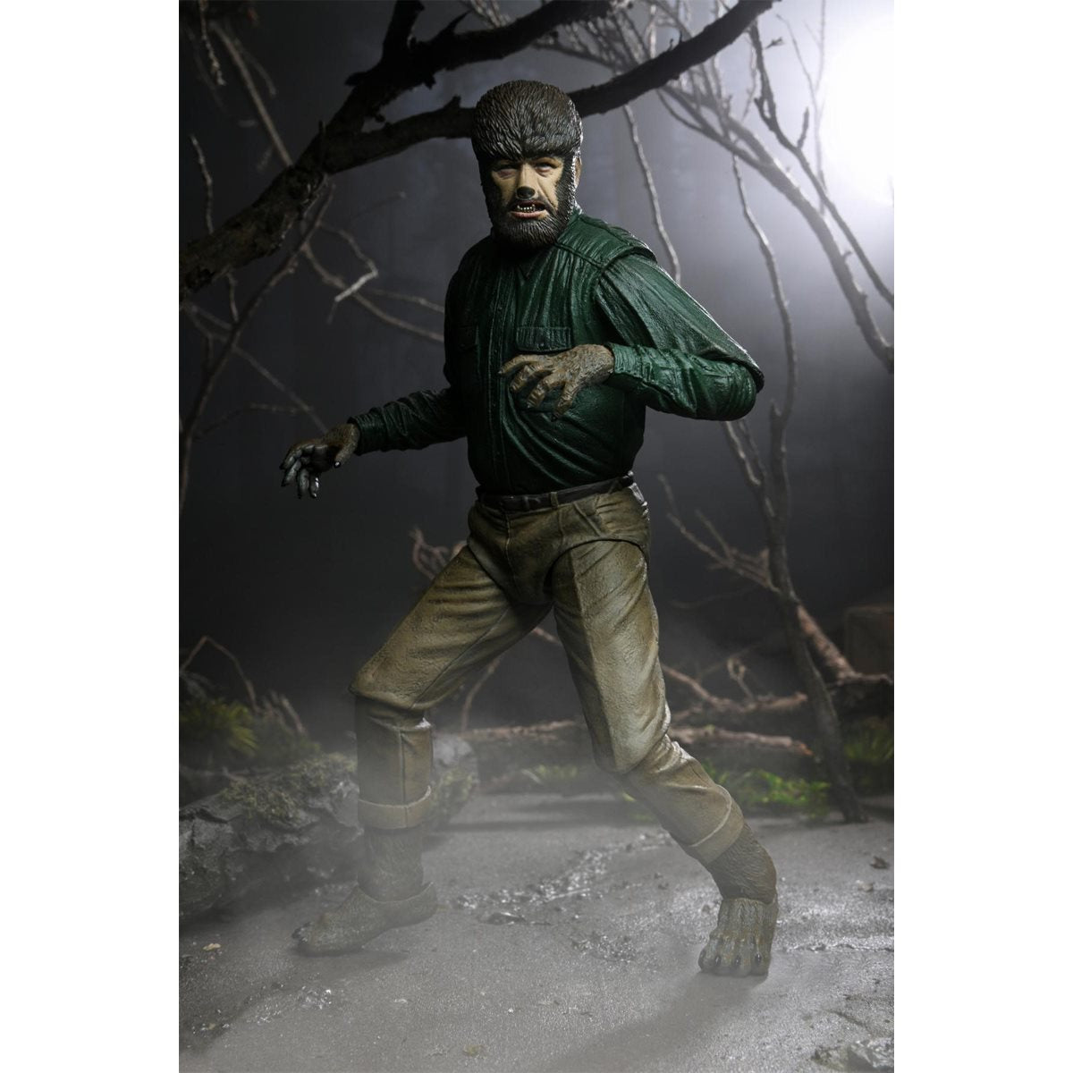 Universal Monsters Ultimate The Wolf Man 7-Inch Scale Action Figure