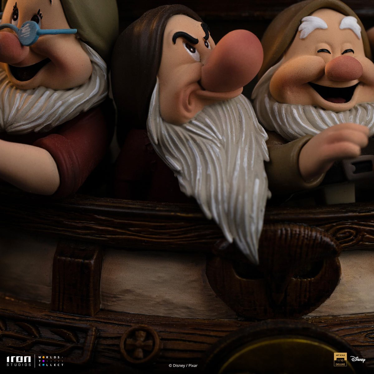 Snow White and the Seven Dwarfs Disney Classic Snow White 1:10 Deluxe Art Scale Limited Edition Statue
