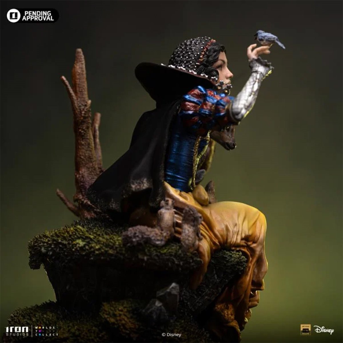 Snow White by Heather Edwards Deluxe 1:10 Art Scale Limited Edition Statue