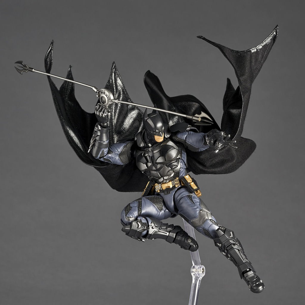 Batman: Arkham Knight Batman Revoltech Amazing Yamaguchi Action Figure